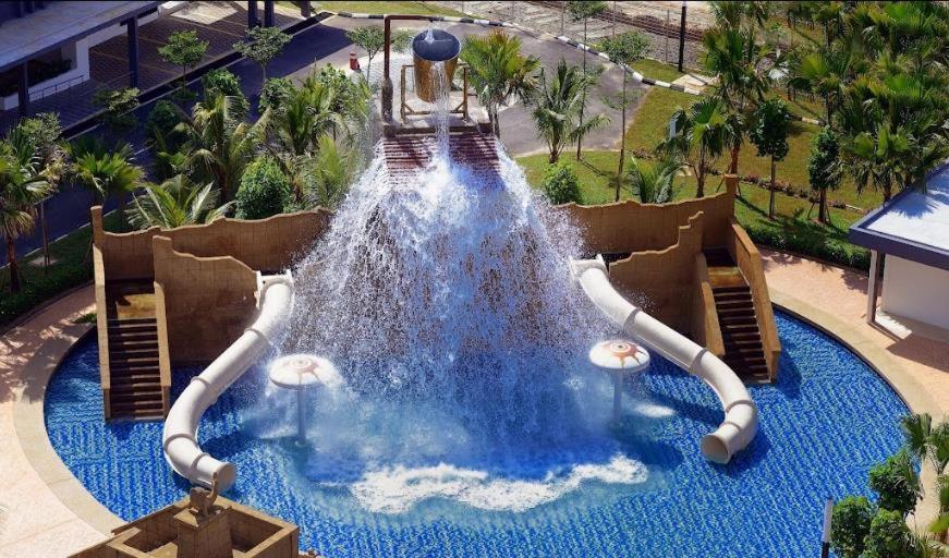 Sea View Water Theme Park at Swiss Garden Residence Kuantan Exterior foto